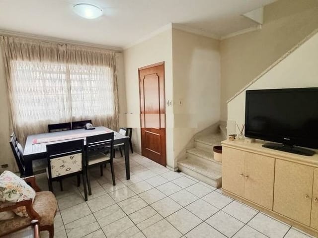 Sobrado com 100m² 3 quartos e 2 banheiros, à venda, no bairro Jardim da Glória em São Paulo
