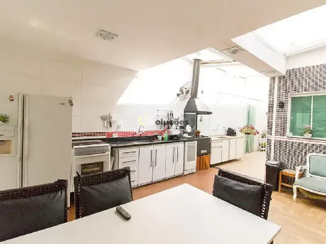 Sobrado 3 quartos e 4 banheiros, à venda, no bairro Jardim Franca em São Paulo