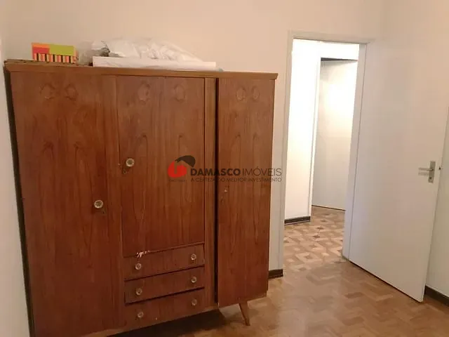 Sobrado com 261m² 3 quartos e 1 banheiro, à venda, no bairro Olímpico em São Caetano do Sul