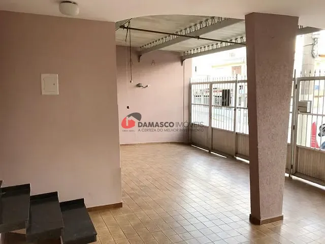 Sobrado com 261m² 3 quartos e 1 banheiro, à venda, no bairro Olímpico em São Caetano do Sul