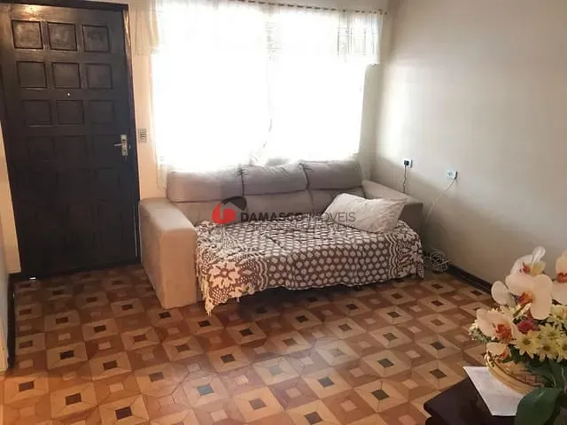 Sobrado com 261m² 3 quartos e 1 banheiro, à venda, no bairro Olímpico em São Caetano do Sul