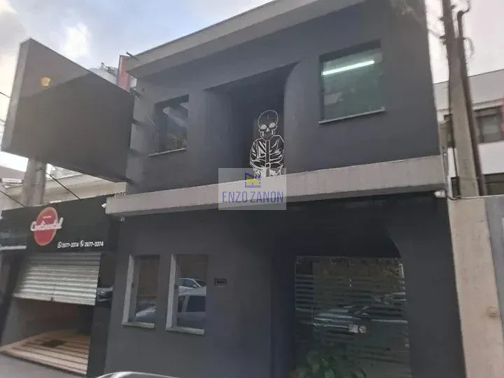 Sobrado, 1 quarto, 221 m² - Foto 1