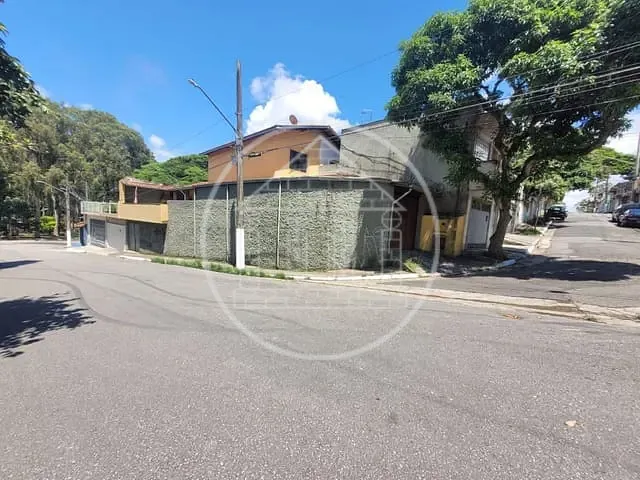 Sobrado com 158m² 3 quartos e 2 banheiros, à venda, no bairro Parque das Árvores em São Paulo