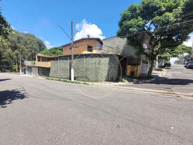 Sobrado com 158m² 3 quartos e 2 banheiros, à venda, no bairro Parque das Árvores em São Paulo