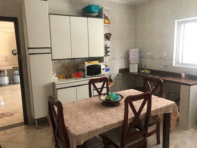Sobrado com 177m² 3 quartos e 4 banheiros, à venda, no bairro Osvaldo Cruz em São Caetano do Sul