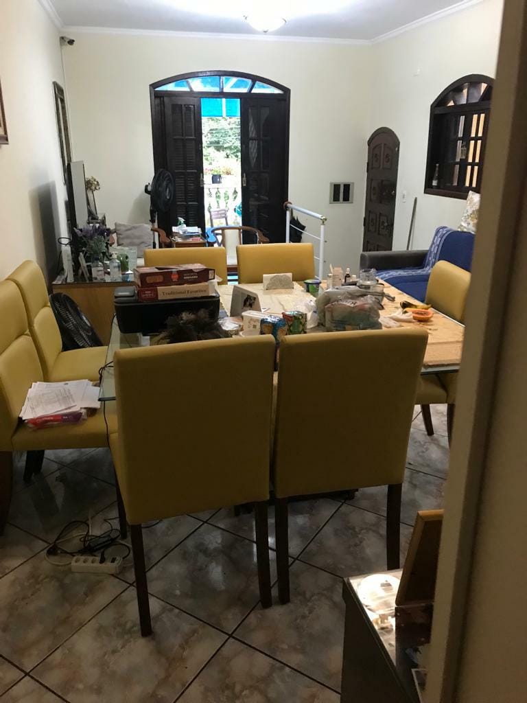 Sobrado à venda 3 Quartos, 2 Suites, 1 Vaga, 144M², Santa Maria, São Caetano do Sul - SP