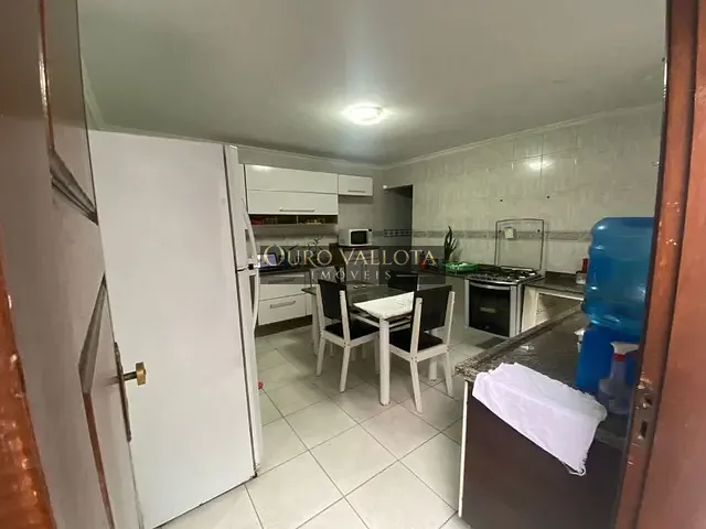 Sobrado com 200m² 4 quartos e 2 banheiros, à venda, no bairro Vila Gomes Cardim em São Paulo