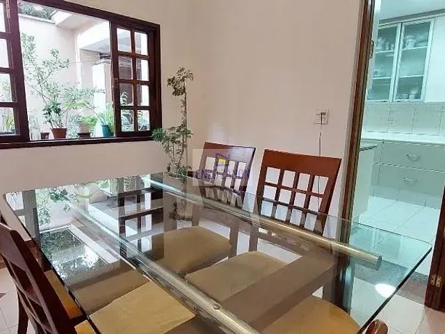 Sobrado com 126m² 4 quartos e 4 banheiros, à venda ou para alugar, no bairro Jardim Nova Petrópolis em São Bernardo do Campo