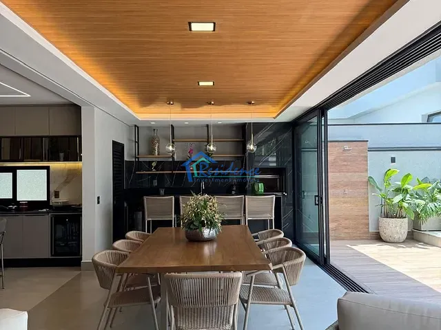 Sobrado com 360m² 4 quartos e 5 banheiros, à venda, no bairro Residencial Duas Marias em Indaiatuba