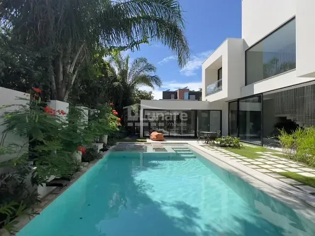 Sobrado com 970m² 8 quartos e 10 banheiros, à venda, no bairro Riviera de São Lourenço em Bertioga