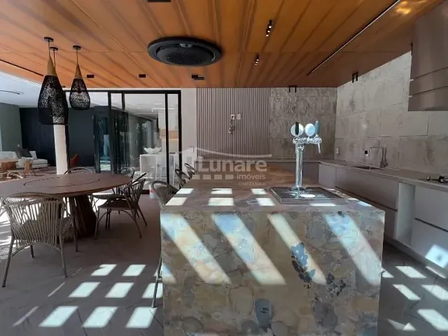 Sobrado com 970m² 8 quartos e 10 banheiros, à venda, no bairro Riviera de São Lourenço em Bertioga