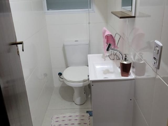 Foto do Sobrado - ** ÓTIMO SOBRADO 160m² DE 2 DORMITÓRIOS E 2 VAGAS COM ÓTIMA LOCALIZAÇÃO - Para Mais Informações Corretor Alex Camargo (11) 94009-6980 !!! ** | Rocha Marqueze Imóveis