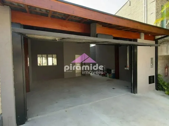 Sobrado com 10m² 2 quartos e 2 banheiros, à venda, no bairro Conjunto Habitacional São José dos Campos A em São José Dos Campos