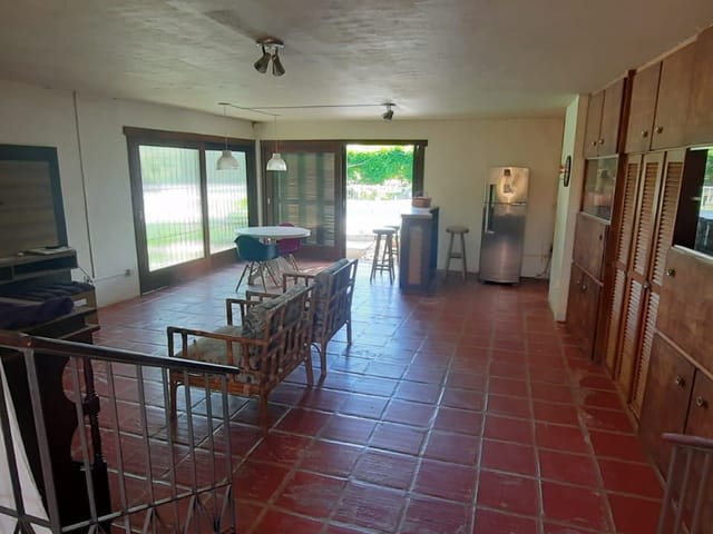 Casa com 1177m² 4 quartos e 3 banheiros, à venda, no bairro Laranjal em Pelotas