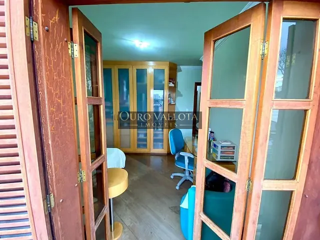 Sobrado com 300m² 4 quartos e 7 banheiros, à venda, no bairro Vila Lúcia em São Paulo