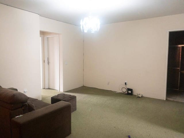 Casa com 360m², à venda, no bairro Centro em Pelotas