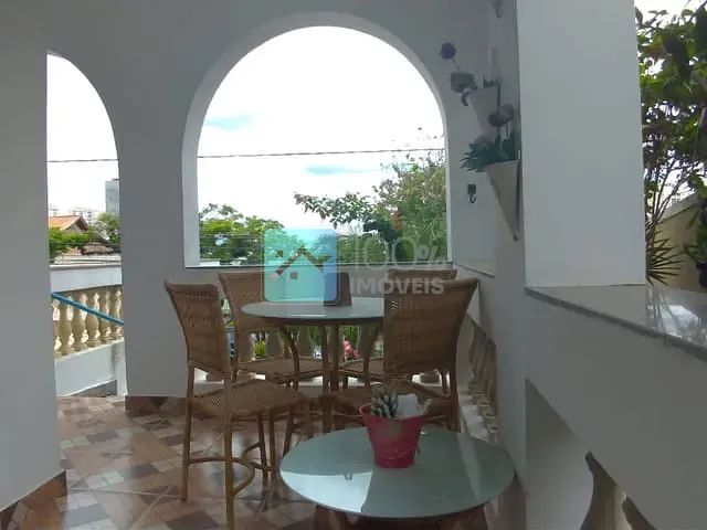 Sobrado com 450m² 3 quartos e 4 banheiros, à venda, no bairro Jardim Esplanada em São José dos Campos