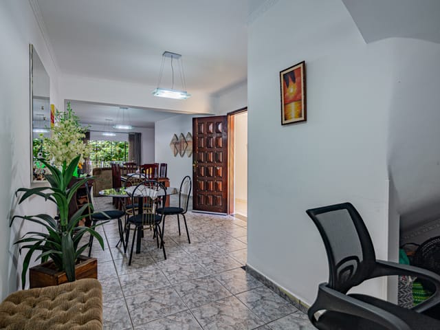 Foto do Sobrado - Sobrado para venda em Parque São Domingos com 3 quartos, 148m² | Lares e Andares Imóveis