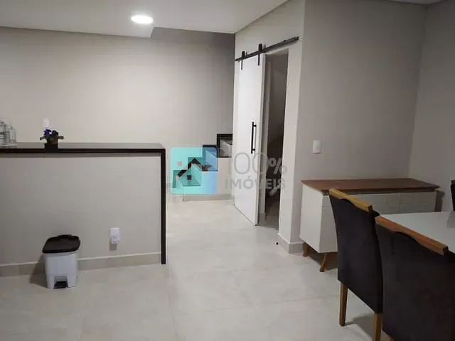 Sobrado com 270m² 3 quartos e 3 banheiros, à venda, no bairro Portal dos Passaros em São José dos Campos