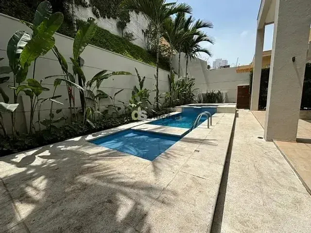 Sobrado com 552m² 4 quartos e 6 banheiros, à venda, no bairro Jardim das Bandeiras em São Paulo