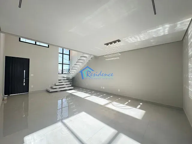 Sobrado com 218m² 2 quartos e 4 banheiros, à venda, no bairro Vila Rubens em Indaiatuba