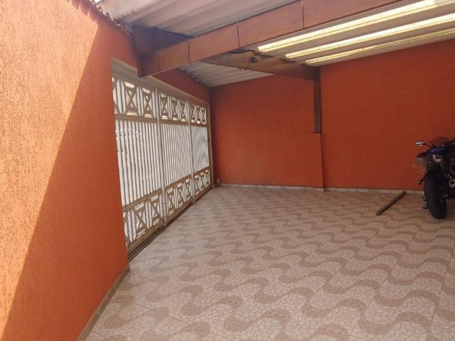 Sobrado com 220m² 6 quartos e 4 banheiros, à venda, no bairro Cambuci em São Paulo
