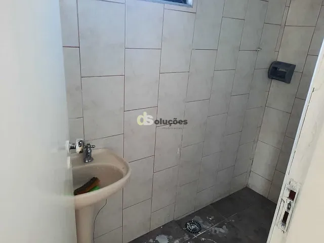 Sobrado à venda ou para alugar, no bairro Bosque da Saúde em São Paulo