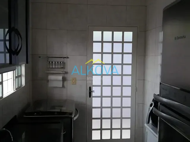 Sobrado com 150m² 3 quartos e 3 banheiros, à venda, no bairro Jardim Alvorada em São José dos Campos