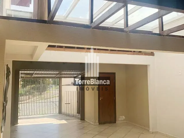 Sobrado com 181m² 3 quartos e 2 banheiros, à venda, no bairro Jardim Carvalho em Ponta Grossa