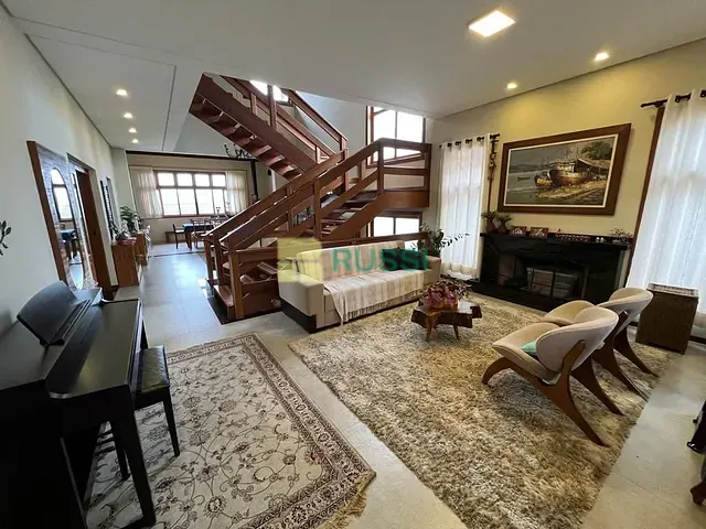 Sobrado com 451m² 4 quartos e 6 banheiros, à venda, no bairro Urbanova em São José dos Campos