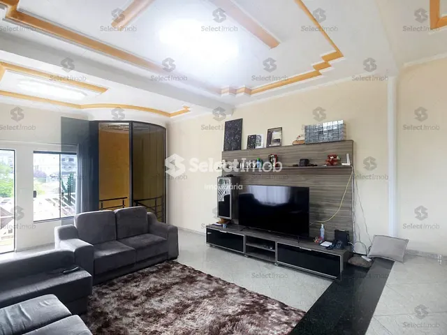 Sobrado com 287m² 2 quartos e 3 banheiros, à venda, no bairro Jardim Pilar em Mauá