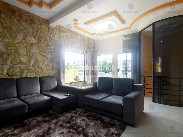 Sobrado com 287m² 2 quartos e 3 banheiros, à venda, no bairro Jardim Pilar em Mauá