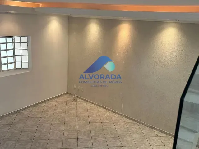 Sobrado com 125m² 3 quartos e 2 banheiros, à venda, no bairro Parque Interlagos em São José Dos Campos