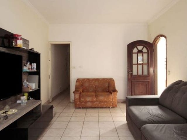 Sobrado com 300m² 3 quartos e 2 banheiros, à venda, no bairro Vila Dom Pedro I em São Paulo