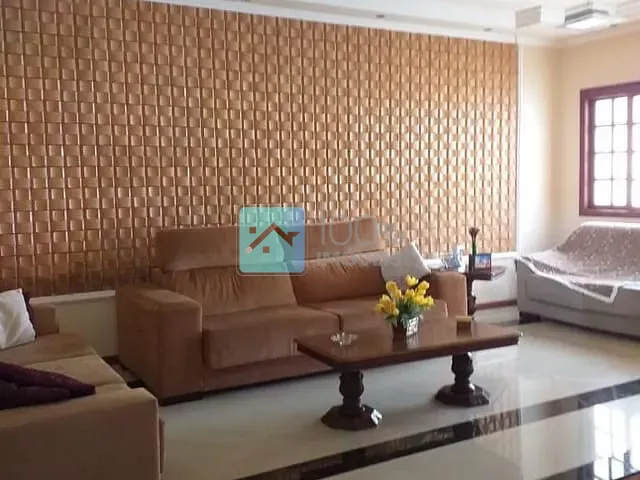 Sobrado com 495m² 5 quartos e 4 banheiros, à venda, no bairro Vista Verde em São José dos Campos