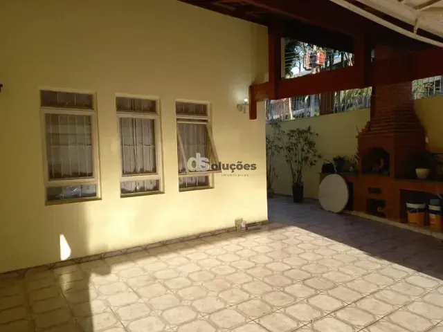 Sobrado 3 quartos e 2 banheiros, à venda, no bairro Jardim Virginia Bianca em São Paulo