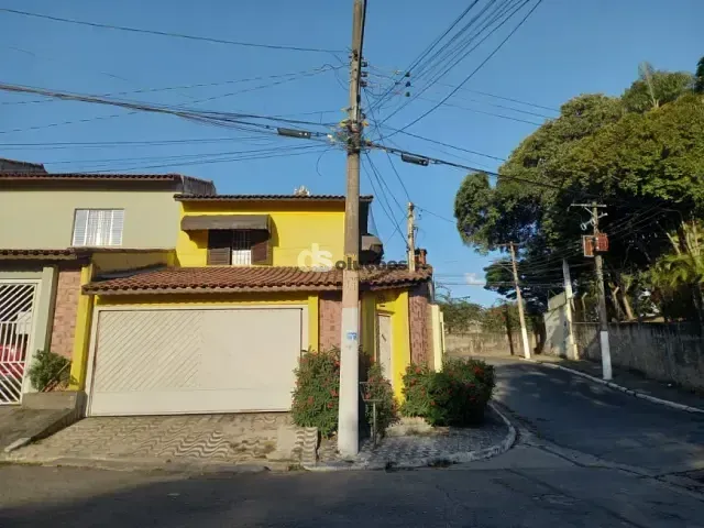Sobrado 3 quartos e 2 banheiros, à venda, no bairro Jardim Virginia Bianca em São Paulo