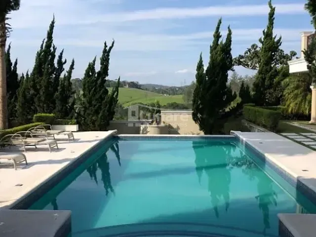 Sobrado com 2000m² 5 quartos e 13 banheiros, à venda, no bairro Arujazinho I. II E III em Arujá