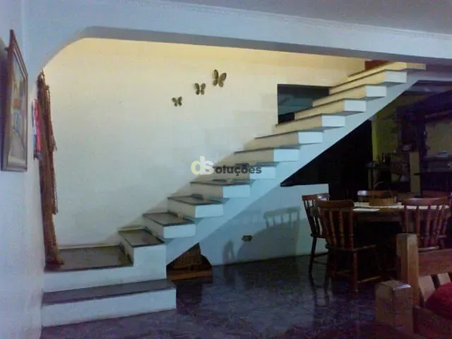 Sobrado 3 quartos e 3 banheiros, à venda, no bairro Jardim Colonial em São Paulo
