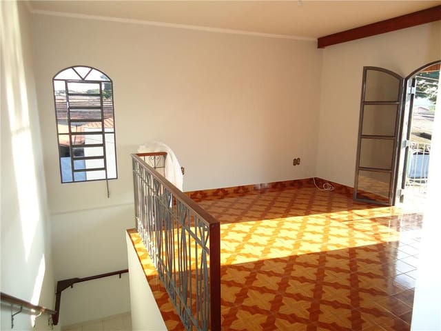 Foto do Sobrado - Sobrado com 3 dormitórios para alugar, 100 m² por R$ 2.200,00/mês - Parque Industrial - São José dos Campos/SP | INDEPENDENCE NEGOCIOS IMOBILIARIOS LTDA