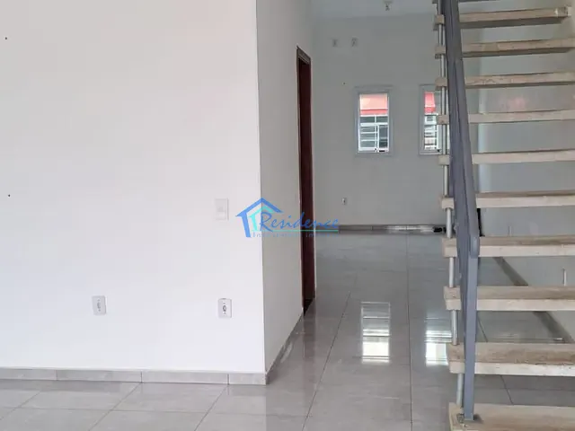 Sobrado com 205m² 3 quartos e 3 banheiros, à venda, no bairro Jardim Portal do Sol em Indaiatuba