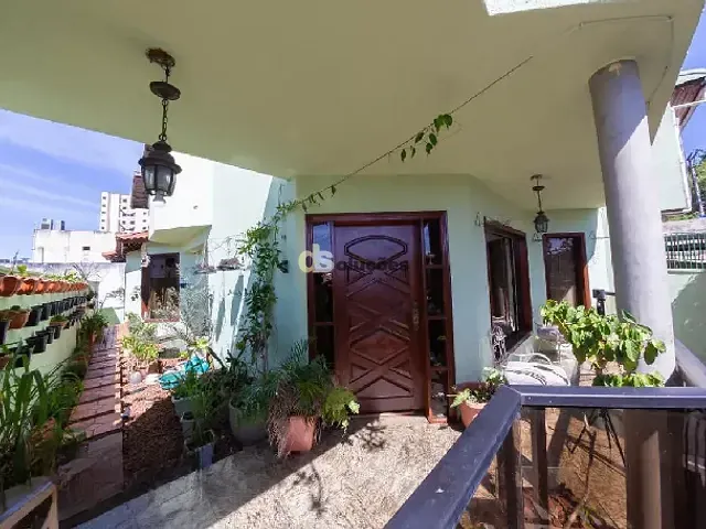 Sobrado 5 quartos e 9 banheiros, à venda, no bairro Vila Paulicéia em São Paulo