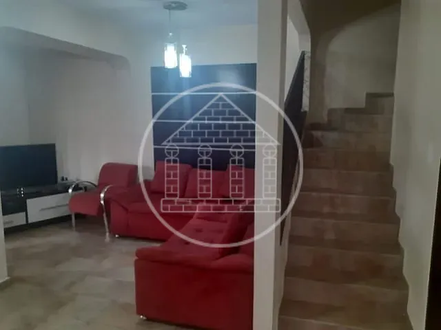 Sobrado com 176m² 3 quartos e 2 banheiros, à venda ou para alugar, no bairro Conjunto Residencial Salvador Tolezani em São Paulo