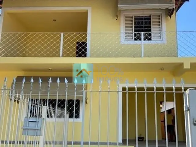 Sobrado com 300m² 4 quartos e 3 banheiros, à venda, no bairro Bosque dos Eucaliptos em São José dos Campos