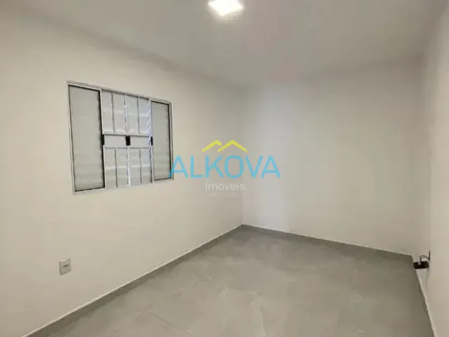 Sobrado com 175m² 3 quartos e 2 banheiros, à venda, no bairro Conjunto Residencial Dom Pedro II em São José dos Campos