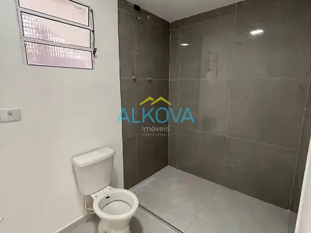 Sobrado com 175m² 3 quartos e 2 banheiros, à venda, no bairro Conjunto Residencial Dom Pedro II em São José dos Campos
