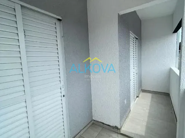 Sobrado com 175m² 3 quartos e 2 banheiros, à venda, no bairro Conjunto Residencial Dom Pedro II em São José dos Campos
