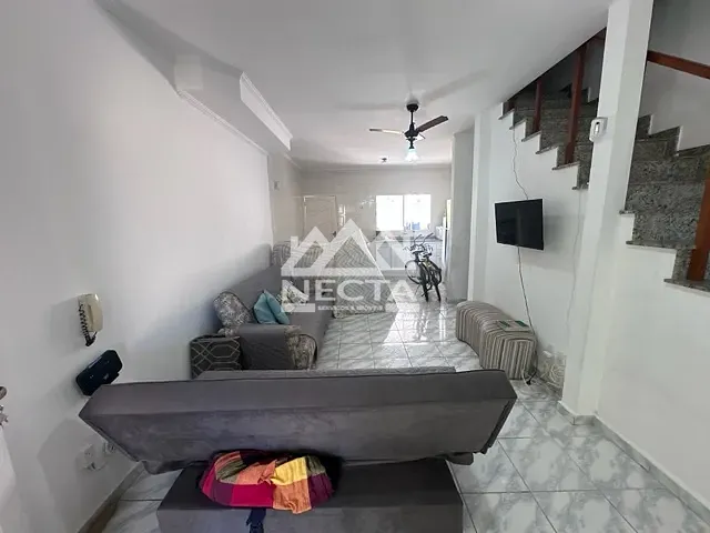 Sobrado com 98m² 3 quartos e 3 banheiros, à venda, no bairro Sumaré em Caraguatatuba