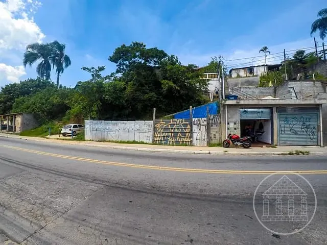 Sobrado com 400m² 3 quartos e 3 banheiros, à venda, no bairro Jardim Novo Parelheiros em São Paulo