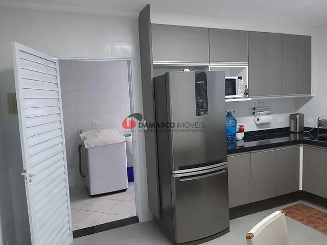 Sobrado com 110m² 3 quartos e 1 banheiro, à venda, no bairro Santa Maria em São Caetano do Sul
